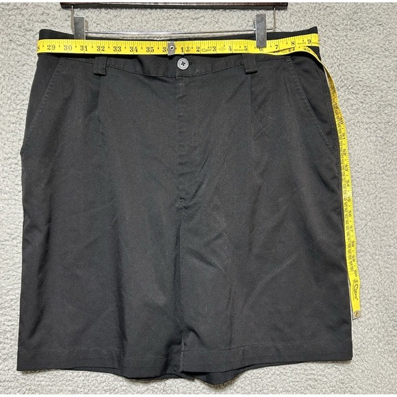 Under Armour Shorts Mens 36 Black HeatGear Golf Lightweight Stretch Athletic - Picture 4 of 14